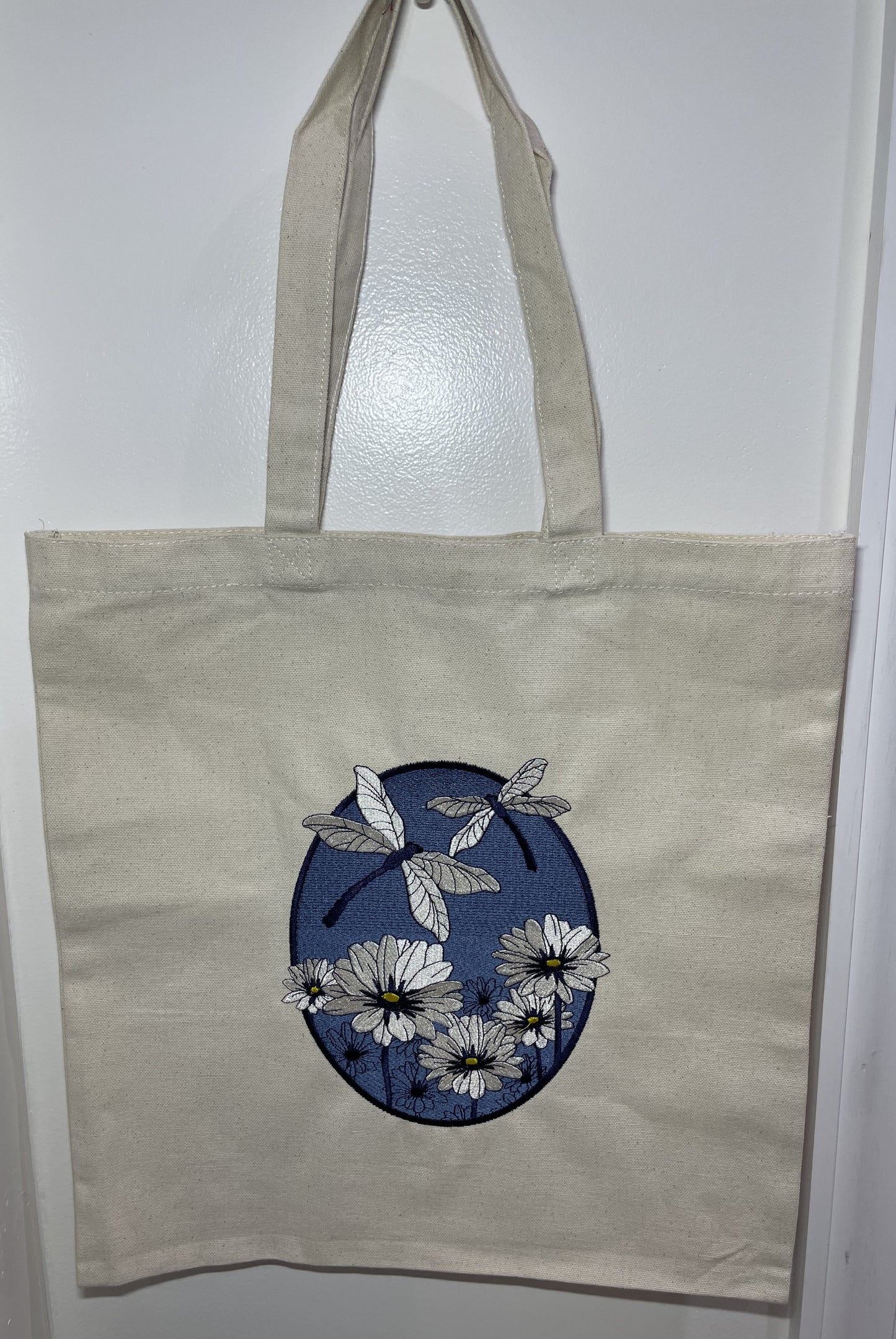 Daisies and Dragonflies 15 x 15 Tote bag